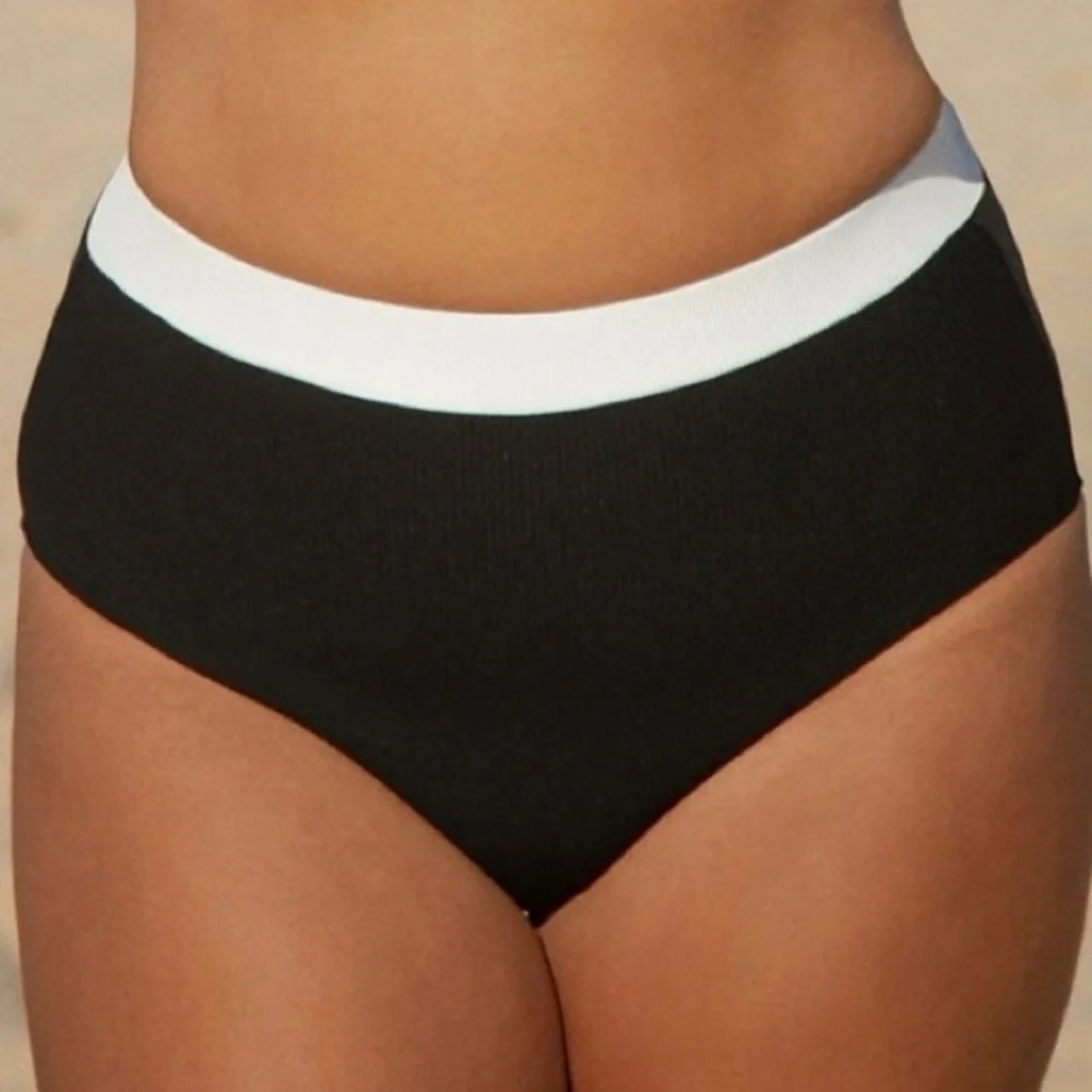 Elegant Black and White High-Waisted Bikini Bottom